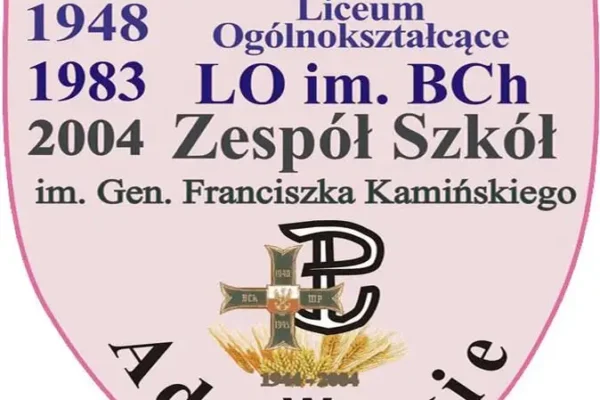 Młodzież z Zespołu Szkół w Adamowie dotarła do Warszawy przed posiedzeniem Sejmu Dzieci i Młodzieży